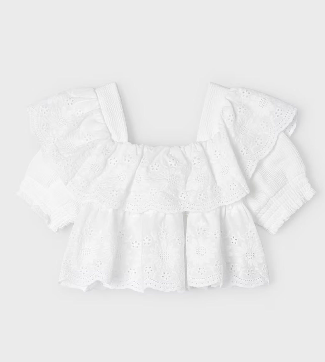 Blusa volante y bordados niña Mayoral
